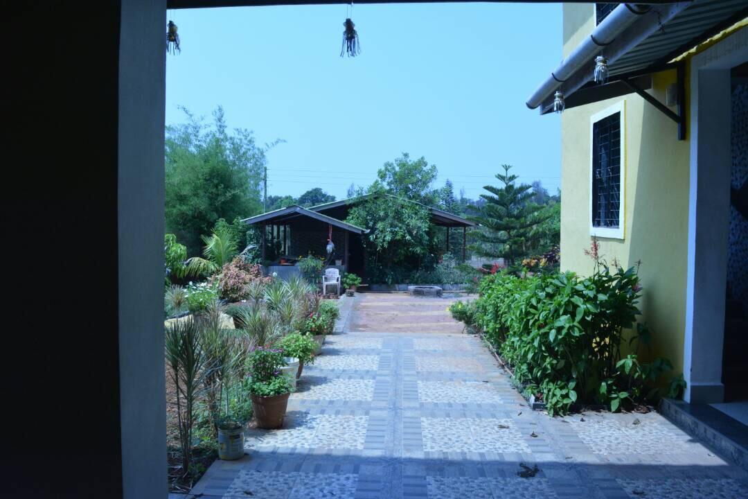 Mango Holiday Resort Kolhapur Luaran gambar