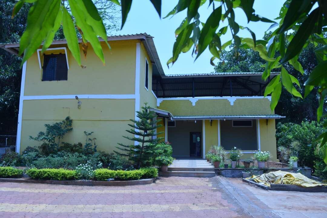 Mango Holiday Resort Kolhapur Luaran gambar