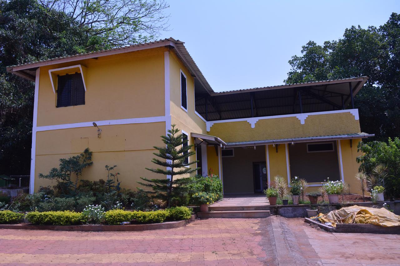 Mango Holiday Resort Kolhapur Luaran gambar